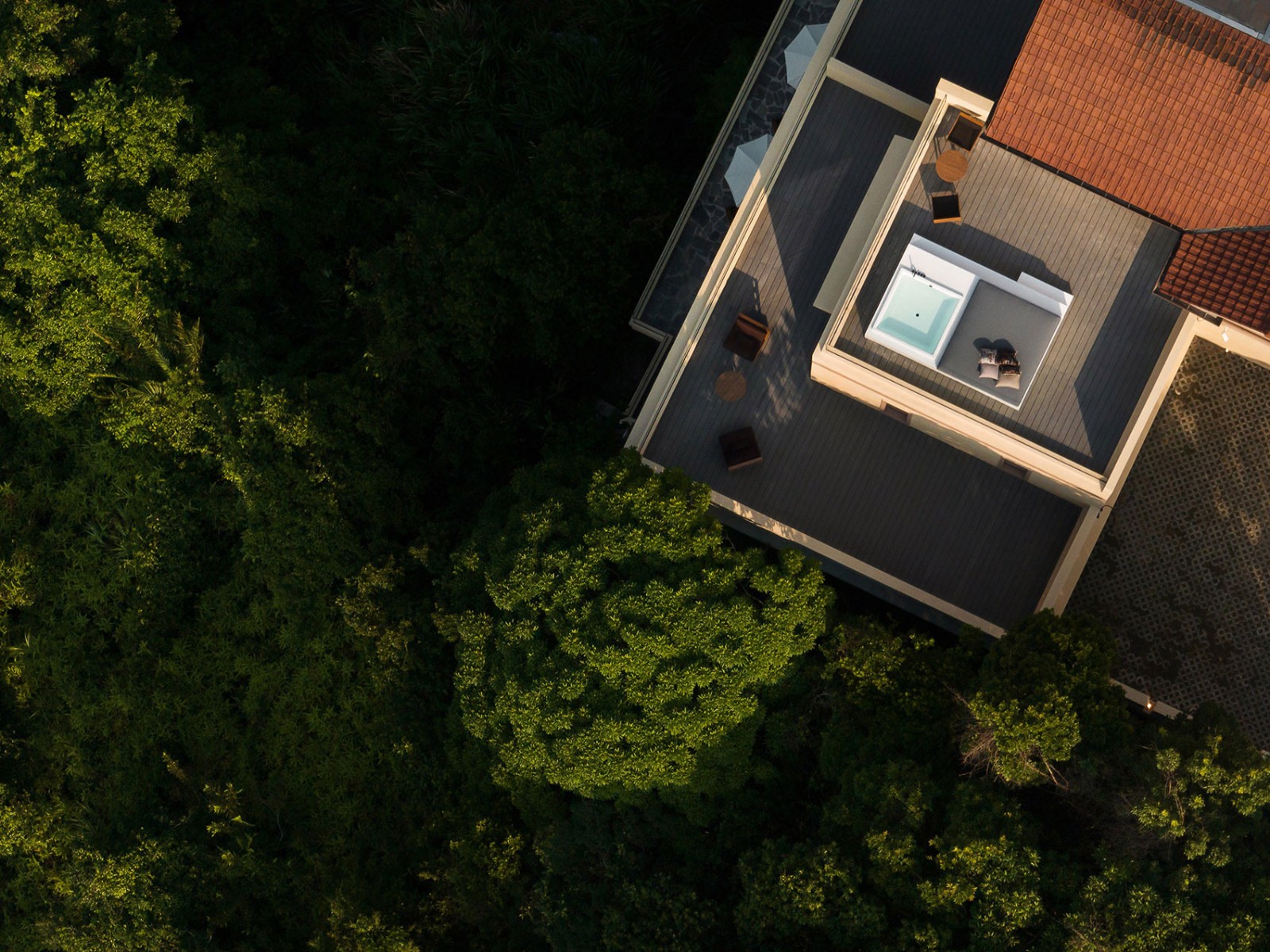 深圳·“蜜悅·天麓秘野仙蹤”度假酒店設(shè)計